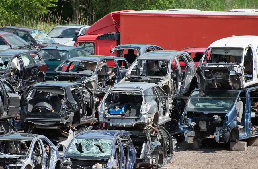 What To Expect During Junk Car Removal Pickup South Gate, CA